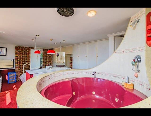 4 BEDROOM HOUSE FOR SALE IN RESERVOIR HILLS